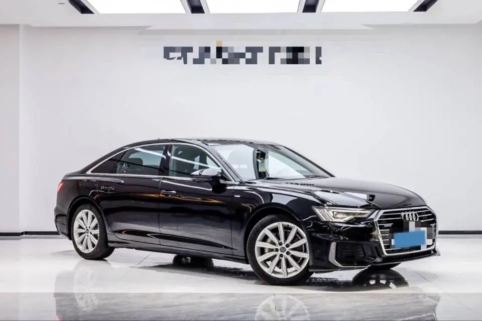 2020 Audi A6L 2.0T 224HP L4 7DCT,autocango,china used car exporter,china ev exporter,chinese used car exporter,chinese used ev exporter