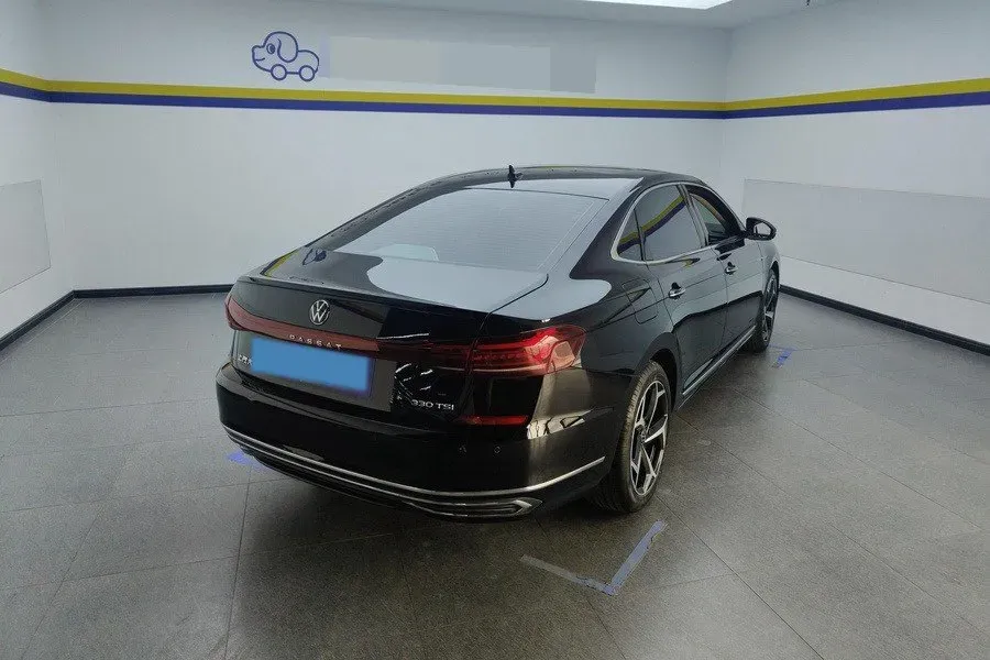 2023 Volkswagen Passat 2.0T 186HP L4 7DCT,autocango,china used car exporter,china ev exporter,chinese used car exporter,chinese used ev exporter