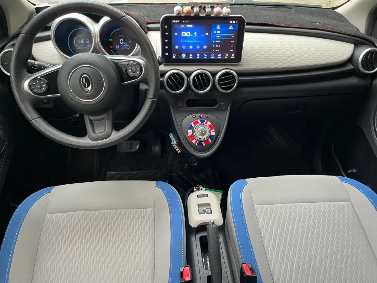 2019 Roewe Ei5 BEV 52.5KWH,autocango,china used car exporter,china ev exporter,chinese used car exporter,chinese used ev exporter