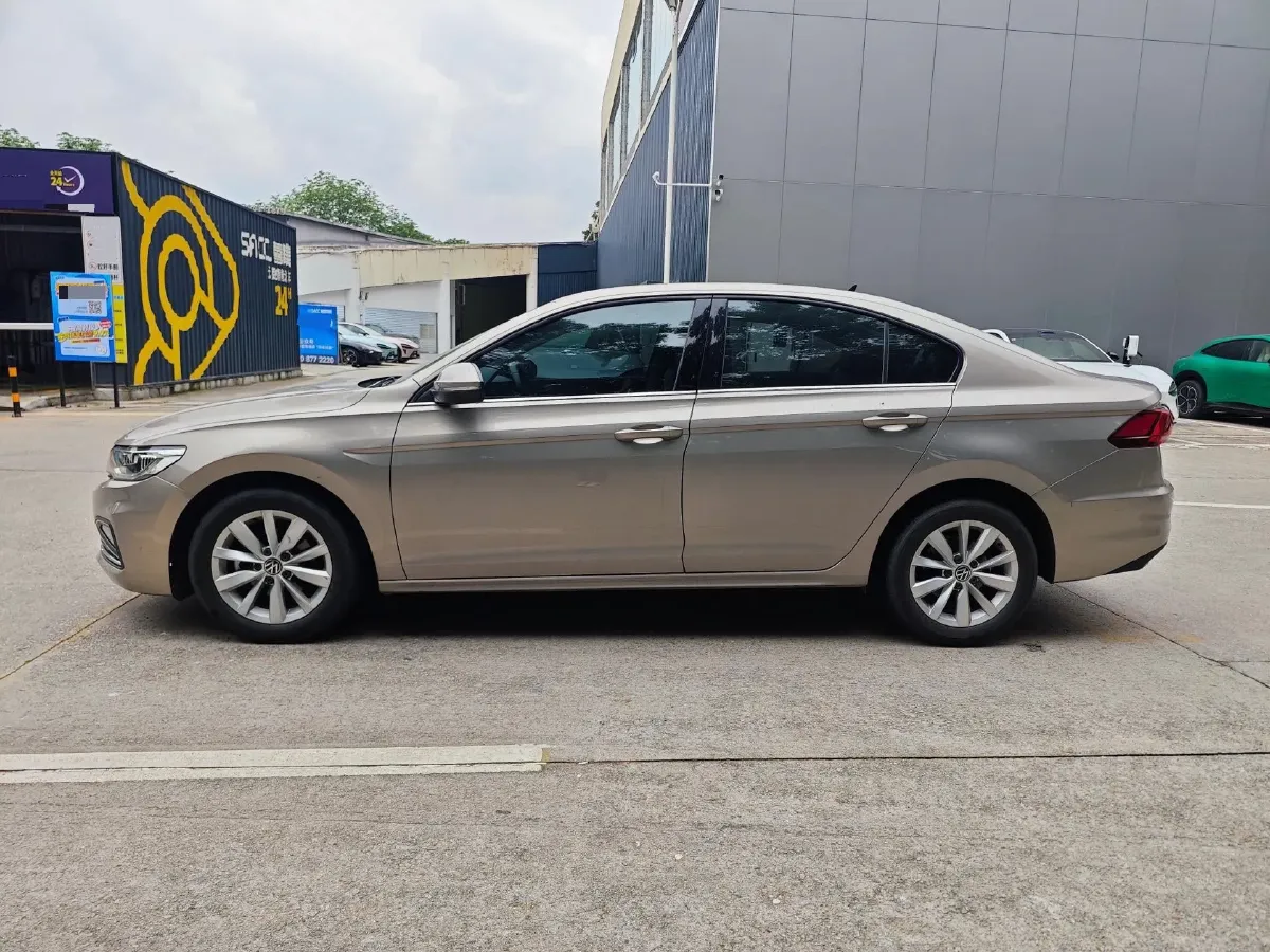 2021 Volkswagen Bora 1.5L 113HP L4 6AT,autocango,china used car exporter,china ev exporter,chinese used car exporter,chinese used ev exporter