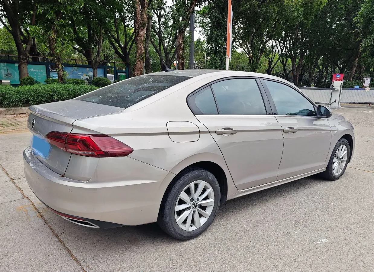 2021 Volkswagen Bora 1.5L 113HP L4 6AT,autocango,china used car exporter,china ev exporter,chinese used car exporter,chinese used ev exporter