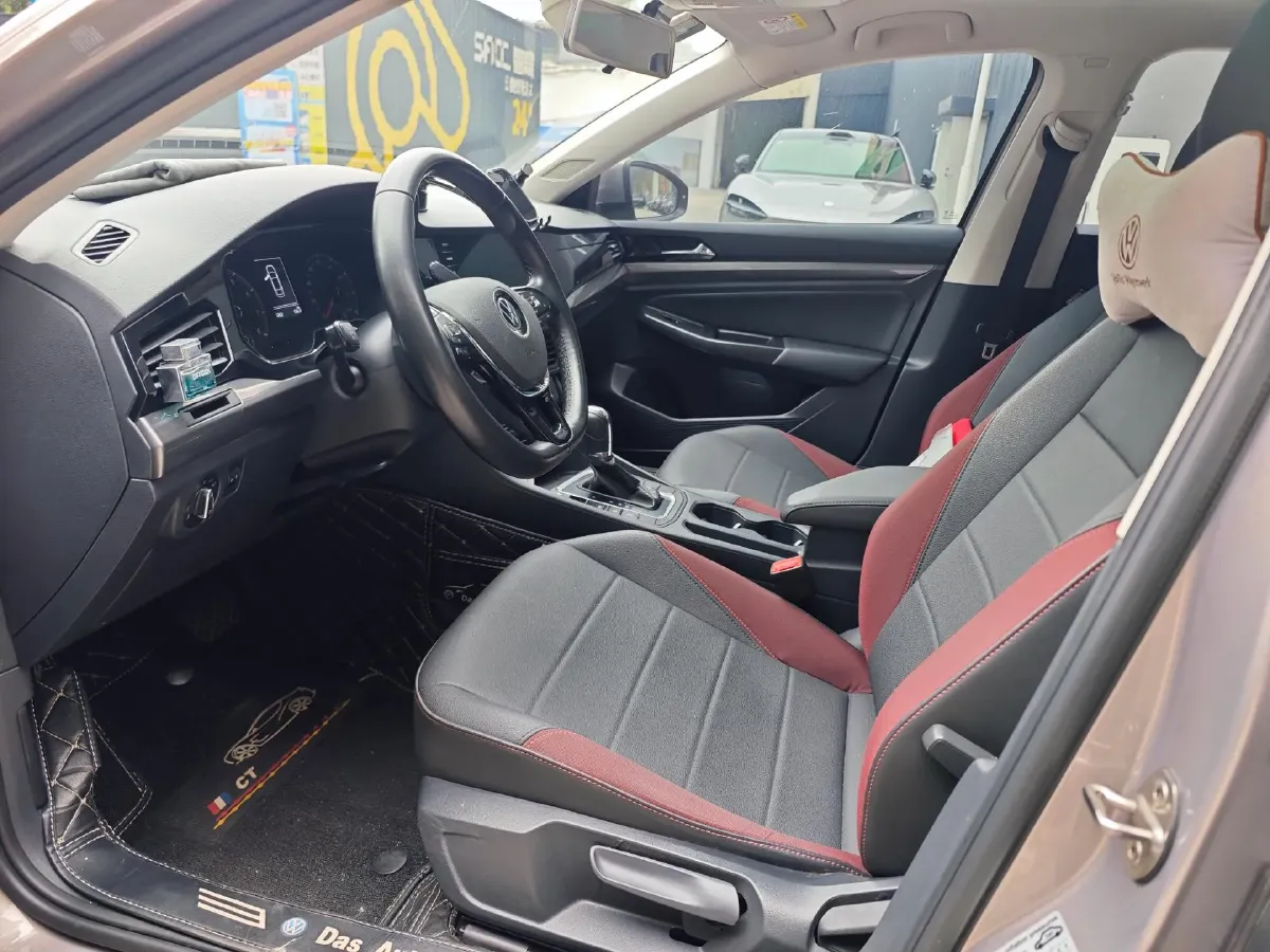 2021 Volkswagen Bora 1.5L 113HP L4 6AT,autocango,china used car exporter,china ev exporter,chinese used car exporter,chinese used ev exporter