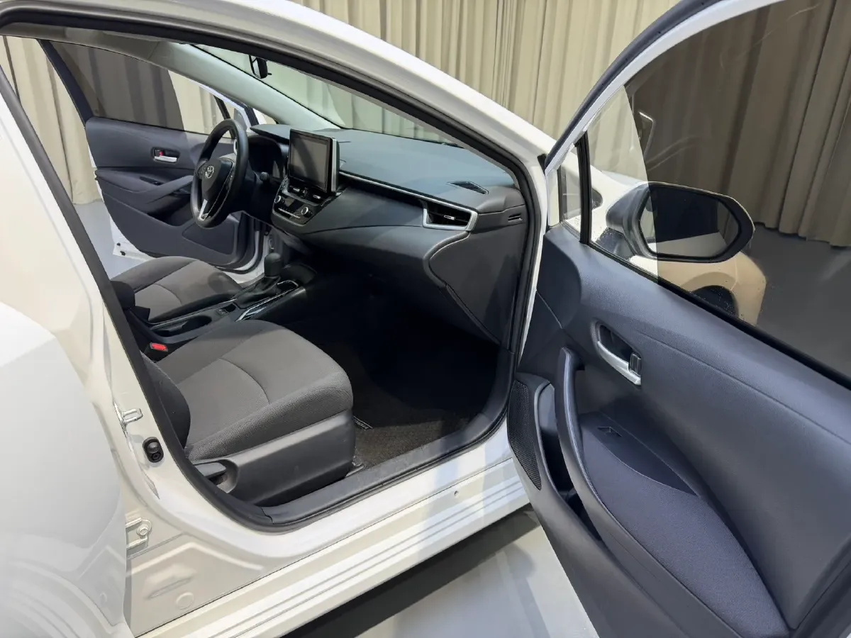 2021 Toyota Corolla 1.5L 121HP L3 CVT,autocango,china used car exporter,china ev exporter,chinese used car exporter,chinese used ev exporter