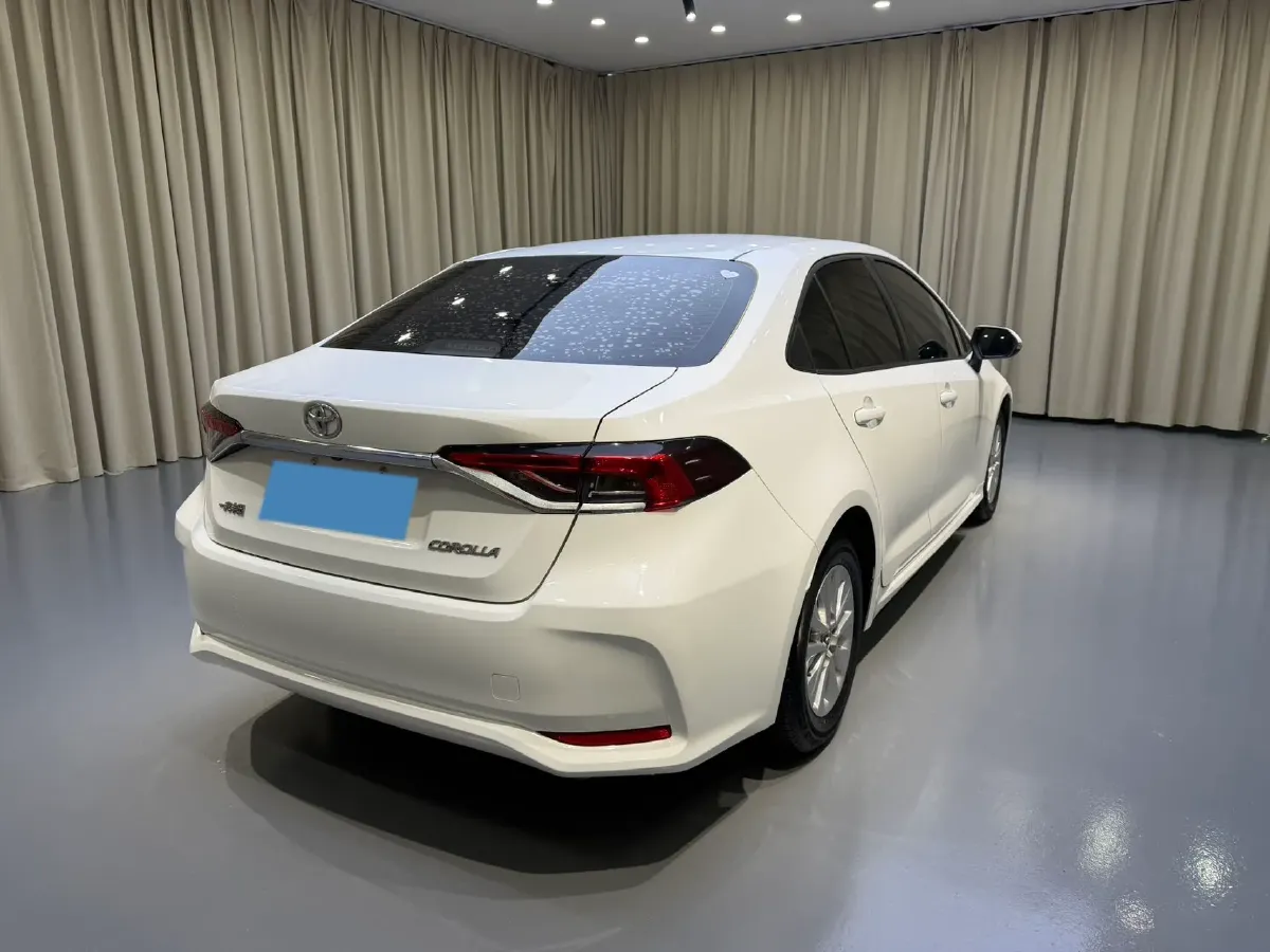 2021 Toyota Corolla 1.5L 121HP L3 CVT,autocango,china used car exporter,china ev exporter,chinese used car exporter,chinese used ev exporter
