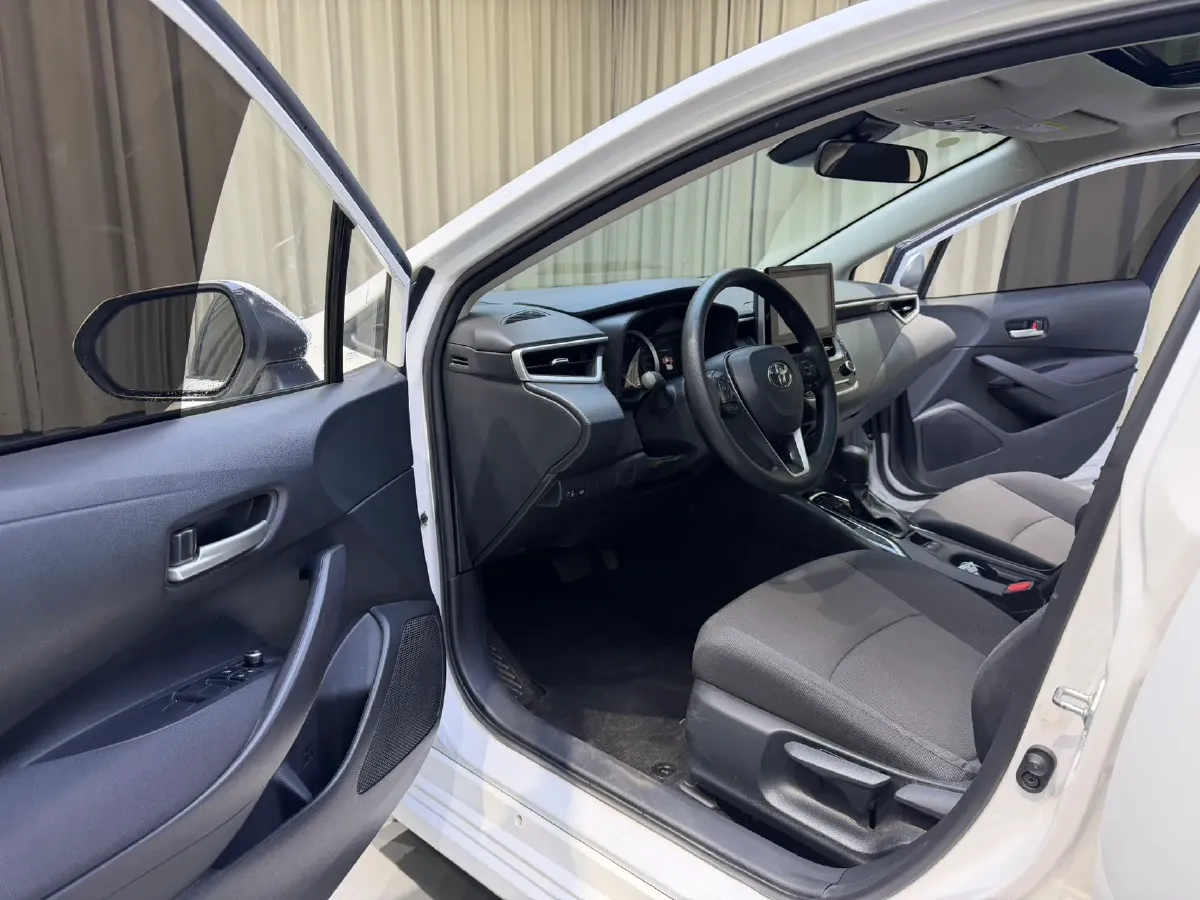 2021 Toyota Corolla 1.5L 121HP L3 CVT,autocango,china used car exporter,china ev exporter,chinese used car exporter,chinese used ev exporter