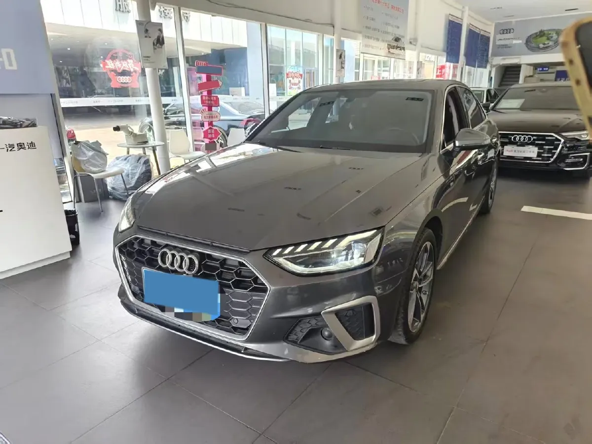 2020 Audi A4L 2.0T 190HP L4 7DCT,autocango,china used car exporter,china ev exporter,chinese used car exporter,chinese used ev exporter
