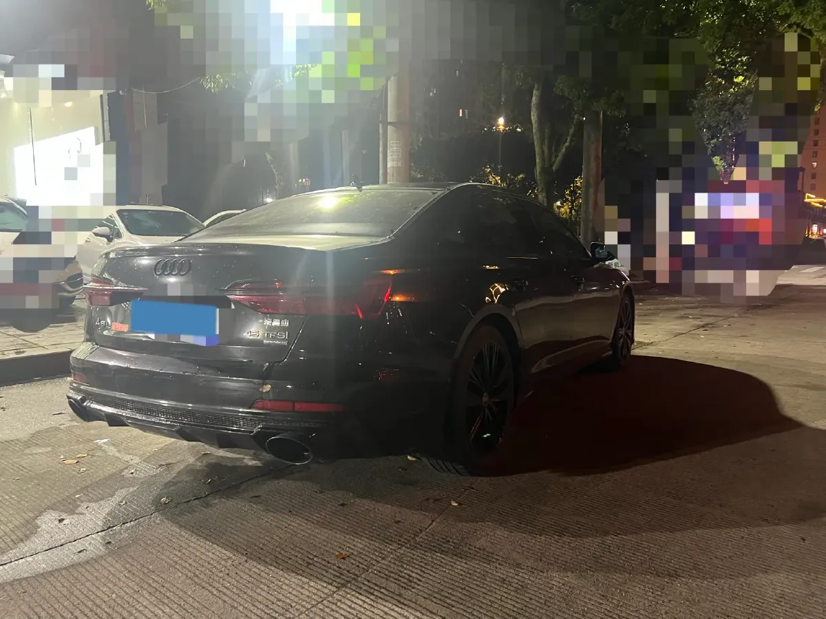 2022 Audi A6L 2.0T 224HP L4 7DCT,autocango,china used car exporter,china ev exporter,chinese used car exporter,chinese used ev exporter