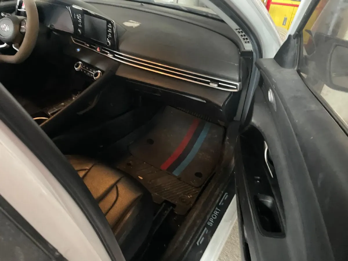 2021 Hyundai Elantra 1.5L 115HP L4 CVT,autocango,china used car exporter,china ev exporter,chinese used car exporter,chinese used ev exporter