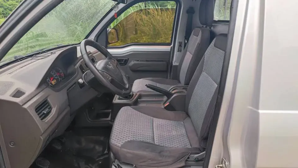 2018 WuLing HongGuang 1.5L 105HP L4 5MT,autocango,china used car exporter,china ev exporter,chinese used car exporter,chinese used ev exporter