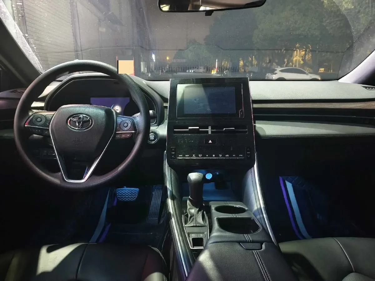 2023 Toyota Avalon 2.0L 177HP L4 CVT,autocango,china used car exporter,china ev exporter,chinese used car exporter,chinese used ev exporter