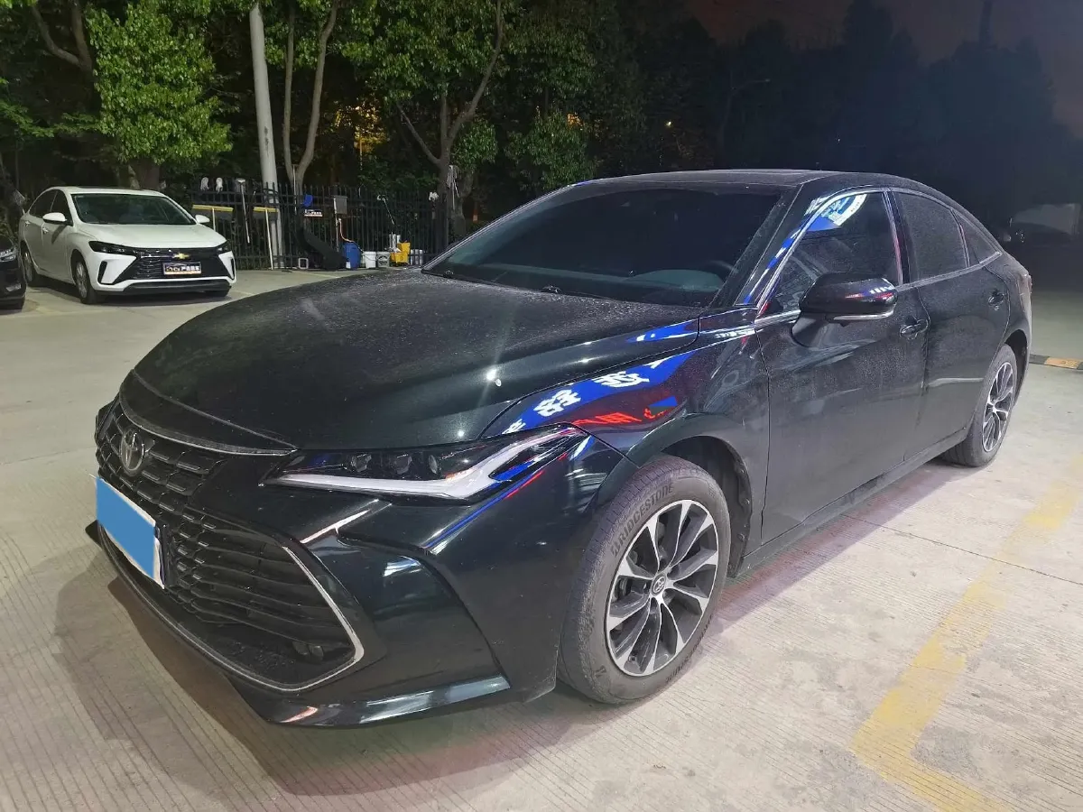 2023 Toyota Avalon 2.0L 177HP L4 CVT,autocango,china used car exporter,china ev exporter,chinese used car exporter,chinese used ev exporter