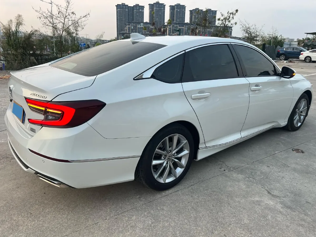 2022 Honda Accord 1.5T 194HP L4 CVT,autocango,china used car exporter,china ev exporter,chinese used car exporter,chinese used ev exporter
