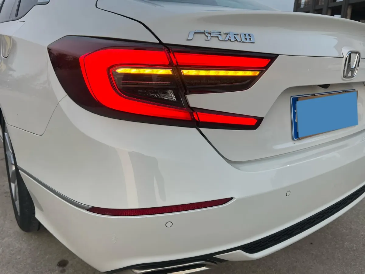 2022 Honda Accord 1.5T 194HP L4 CVT,autocango,china used car exporter,china ev exporter,chinese used car exporter,chinese used ev exporter