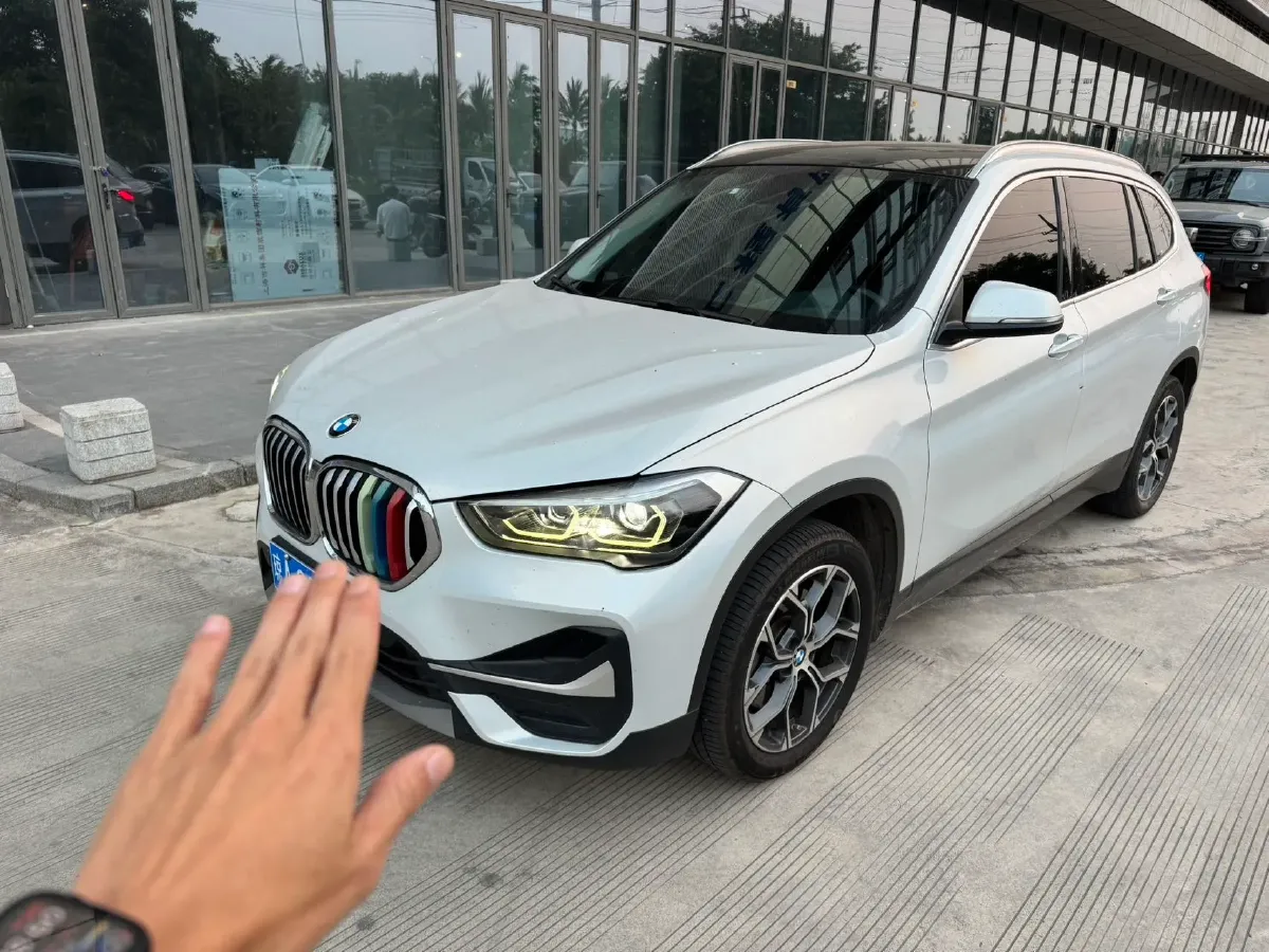 2021 BMW X1 2.0T 192HP L4 7DCT,autocango,china used car exporter,china ev exporter,chinese used car exporter,chinese used ev exporter