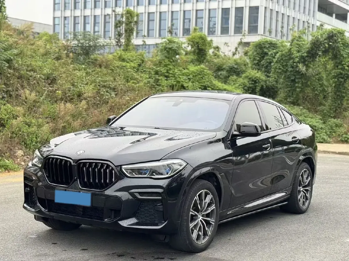 2021 BMW X6 3.0T 340HP L6 8AT,autocango,china used car exporter,china ev exporter,chinese used car exporter,chinese used ev exporter