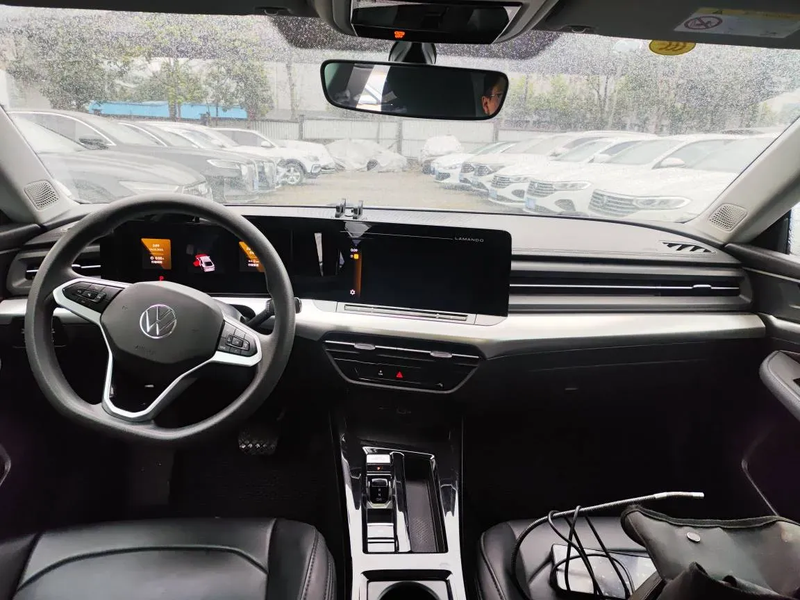 2024 Volkswagen Lamando 1.2T 116HP L4 7DCT,autocango,china used car exporter,china ev exporter,chinese used car exporter,chinese used ev exporter