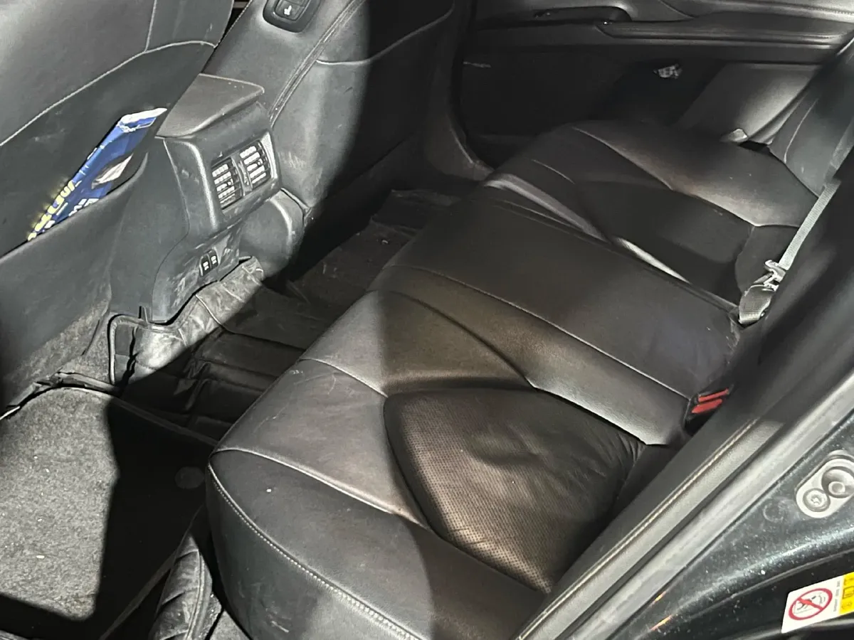 2018 Toyota Camry 2.0L 169HP L4 6AT,autocango,china used car exporter,china ev exporter,chinese used car exporter,chinese used ev exporter