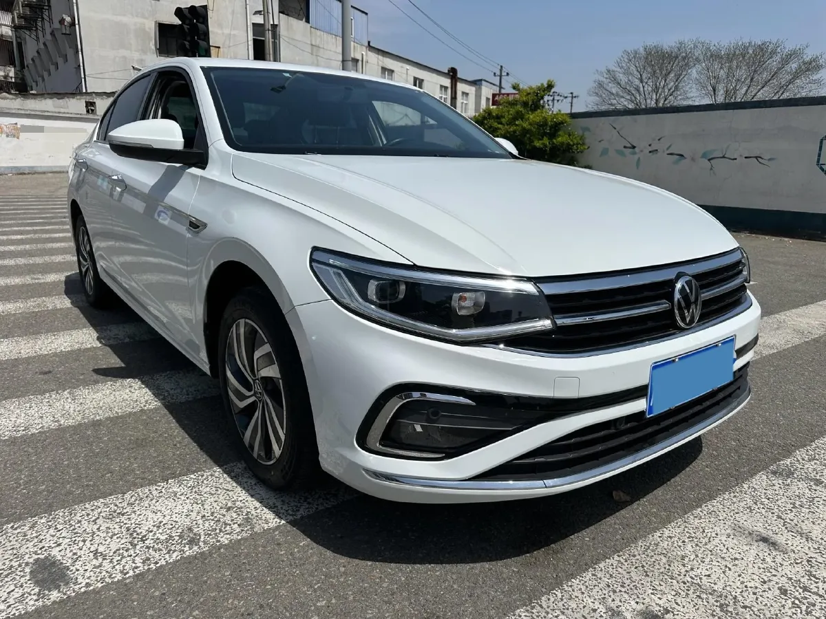 2023 Volkswagen Bora 1.2T 116HP L4 7DCT,autocango,china used car exporter,china ev exporter,chinese used car exporter,chinese used ev exporter