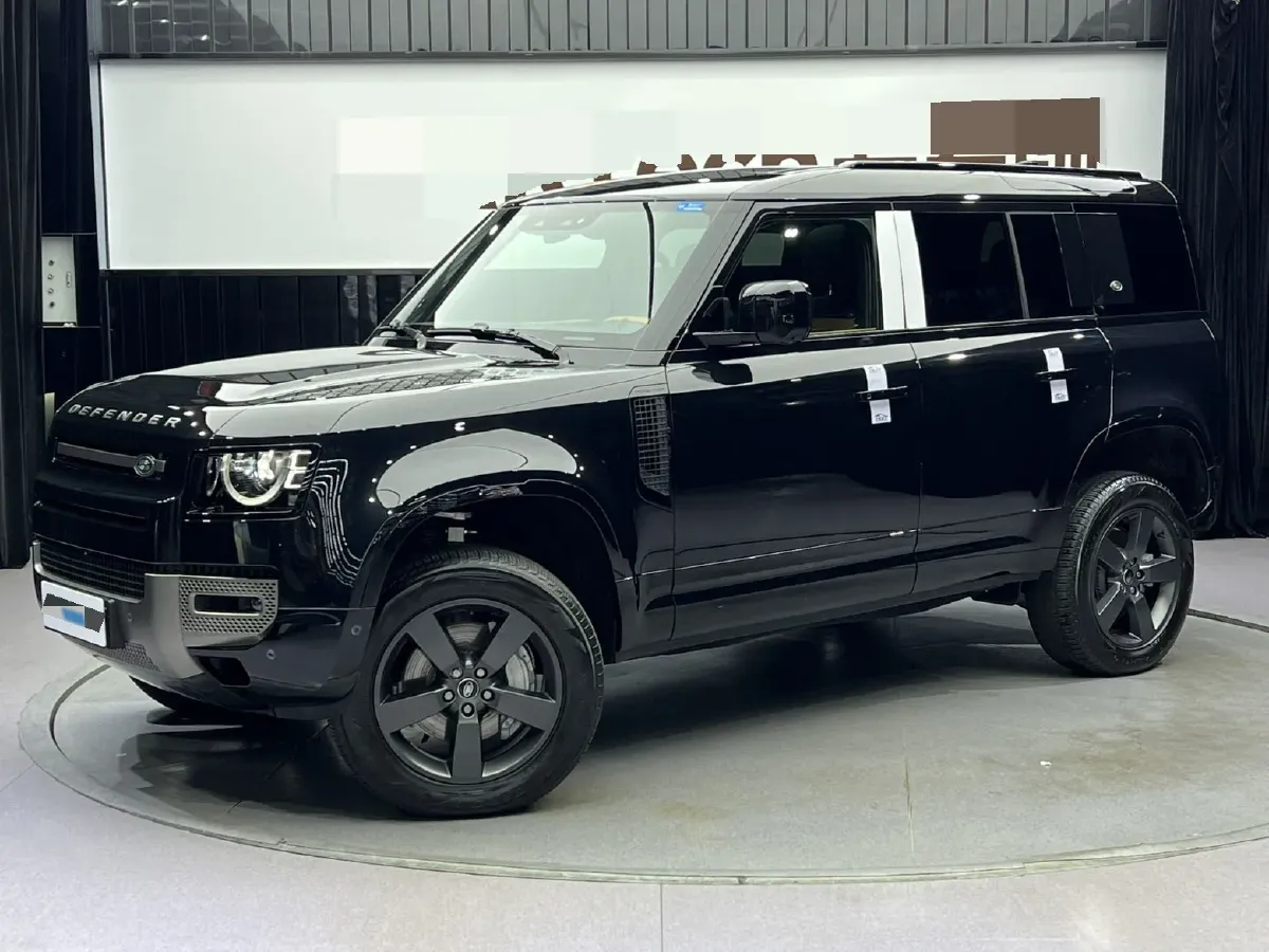 2023 Land Rover Defender 3.0T 400HP L6 8AT,autocango,china used car exporter,china ev exporter,chinese used car exporter,chinese used ev exporter