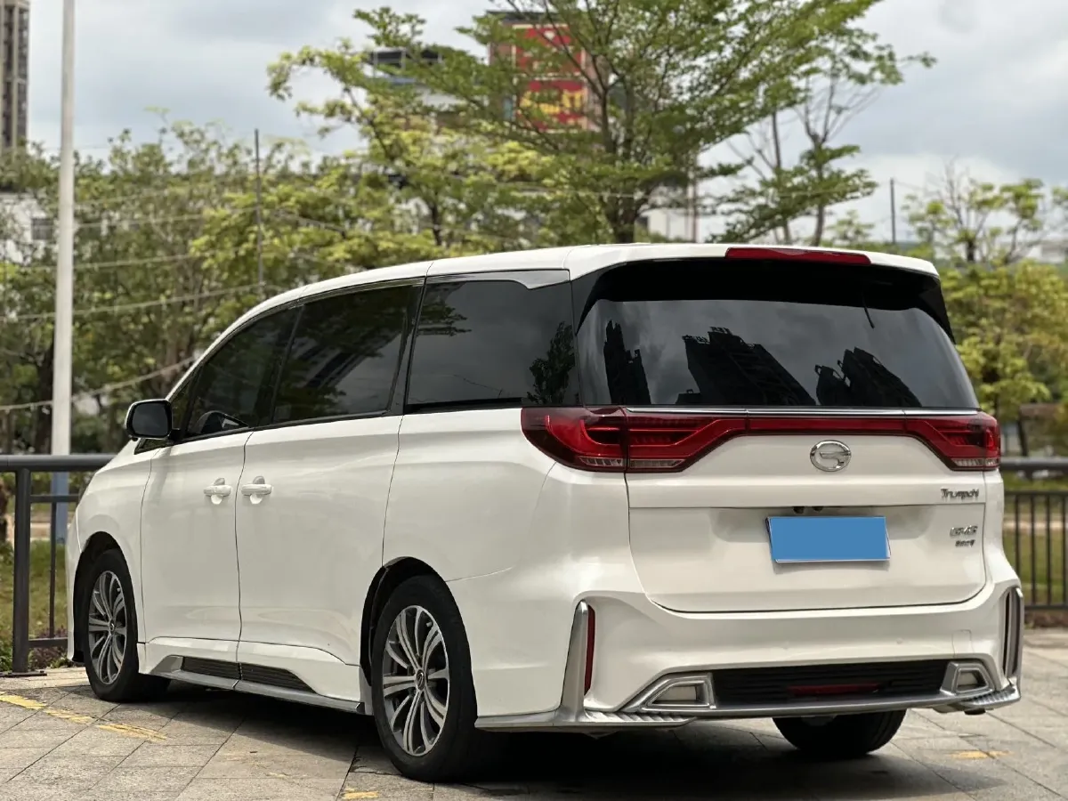 2020 GAC Trumpchi M8 2.0T 252HP L4 8AT,autocango,china used car exporter,china ev exporter,chinese used car exporter,chinese used ev exporter