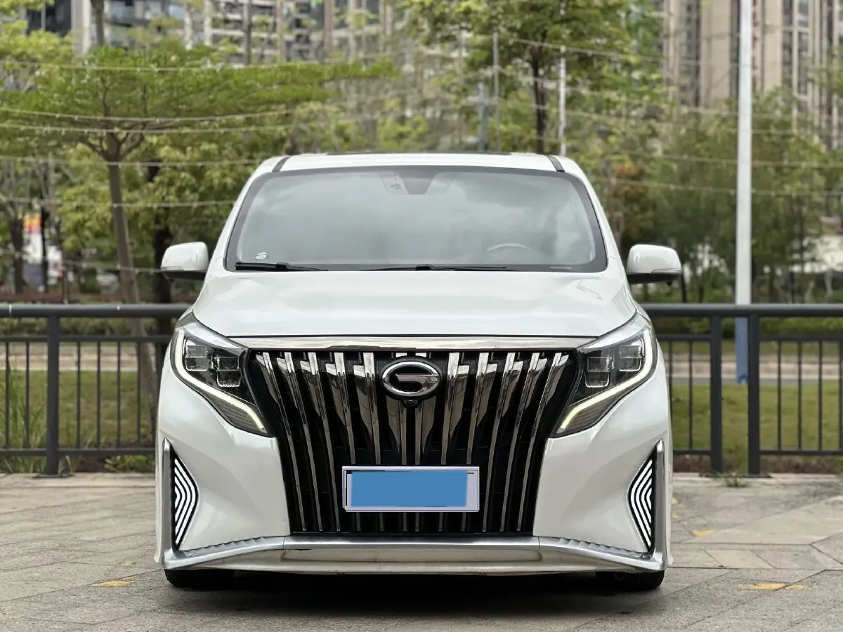 2020 GAC Trumpchi M8 2.0T 252HP L4 8AT,autocango,china used car exporter,china ev exporter,chinese used car exporter,chinese used ev exporter