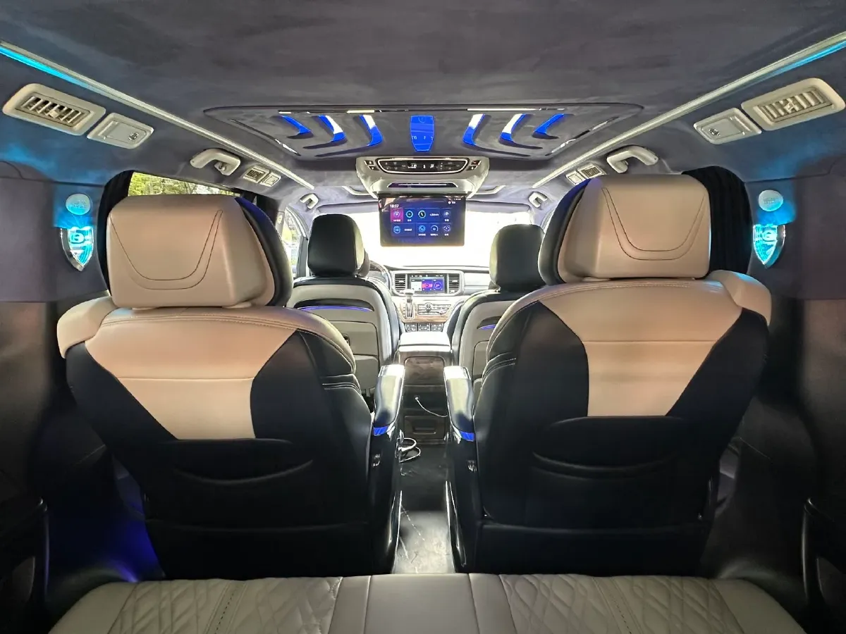 2020 GAC Trumpchi M8 2.0T 252HP L4 8AT,autocango,china used car exporter,china ev exporter,chinese used car exporter,chinese used ev exporter