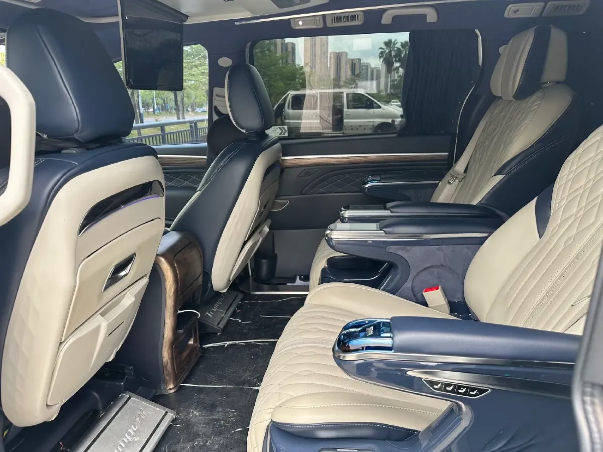 2020 GAC Trumpchi M8 2.0T 252HP L4 8AT,autocango,china used car exporter,china ev exporter,chinese used car exporter,chinese used ev exporter