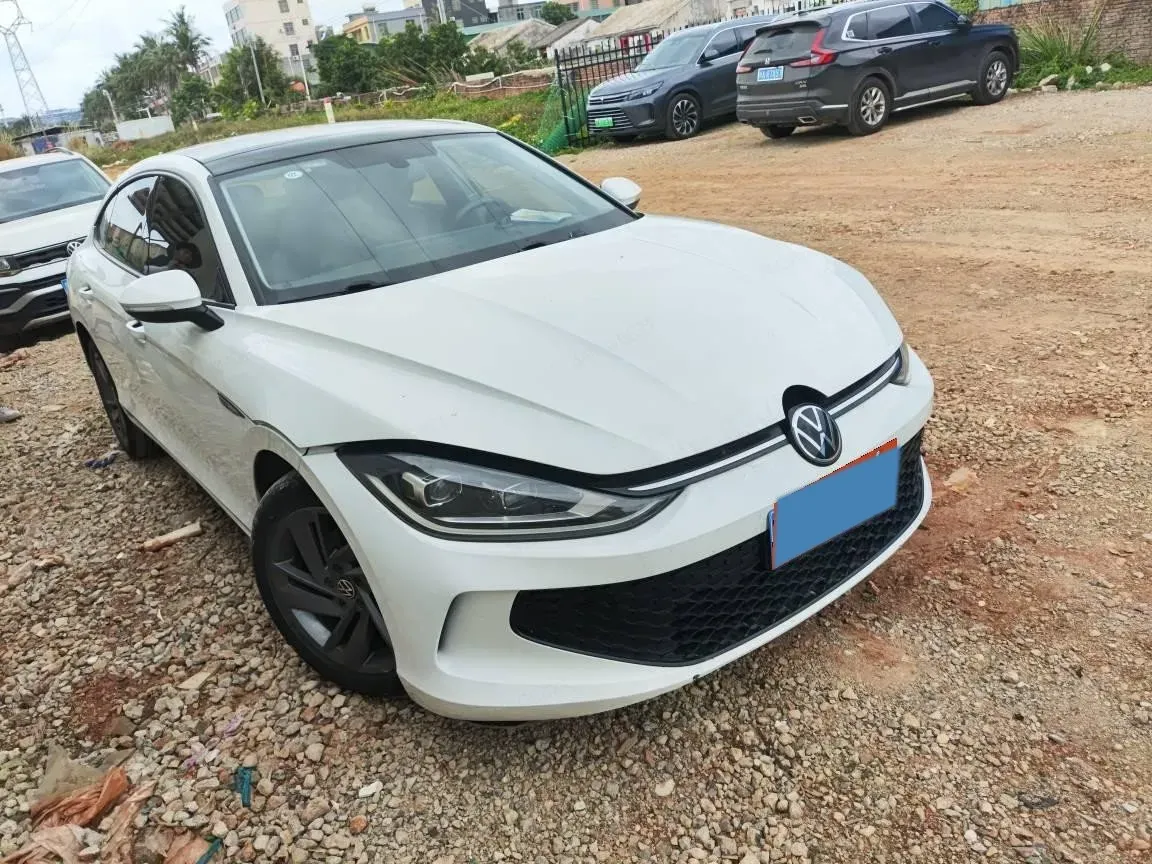 2024 Volkswagen Lamando 1.2T 116HP L4 7DCT,autocango,china used car exporter,china ev exporter,chinese used car exporter,chinese used ev exporter