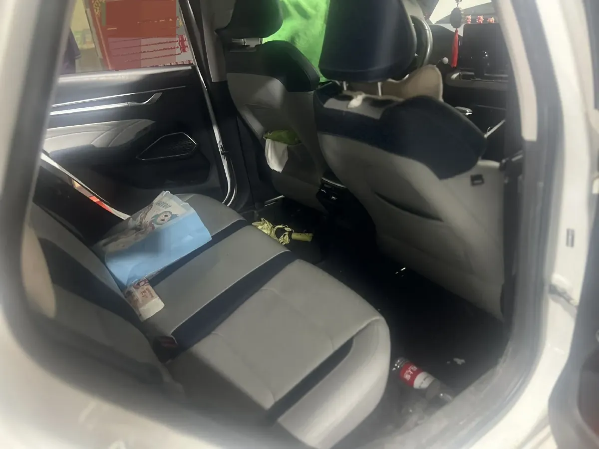 2022 Geely Emgrand 1.5L 114HP L4 CVT,autocango,china used car exporter,china ev exporter,chinese used car exporter,chinese used ev exporter