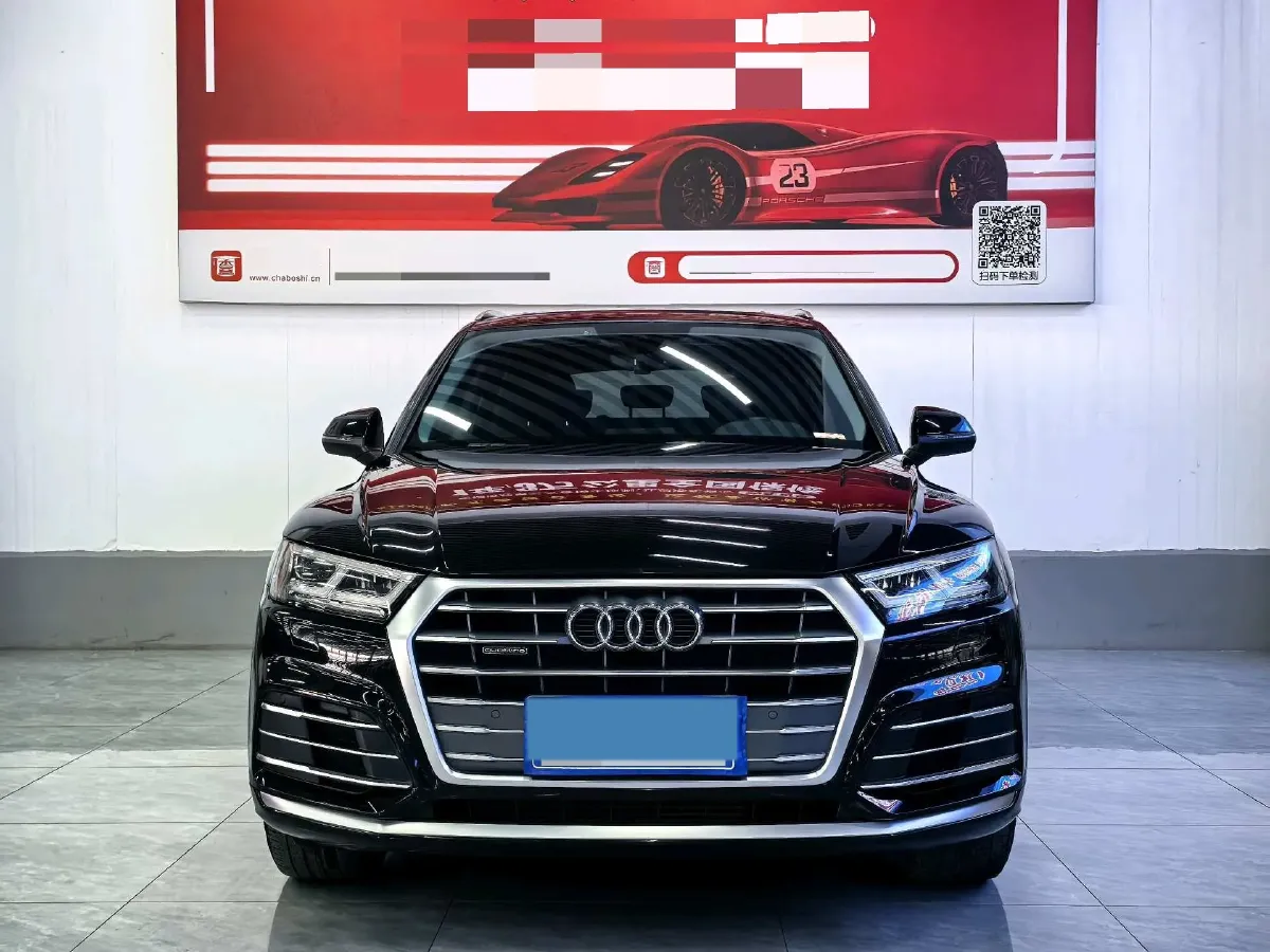 2020 Audi Q5L 2.0T 190HP L4 7DCT,autocango,china used car exporter,china ev exporter,chinese used car exporter,chinese used ev exporter