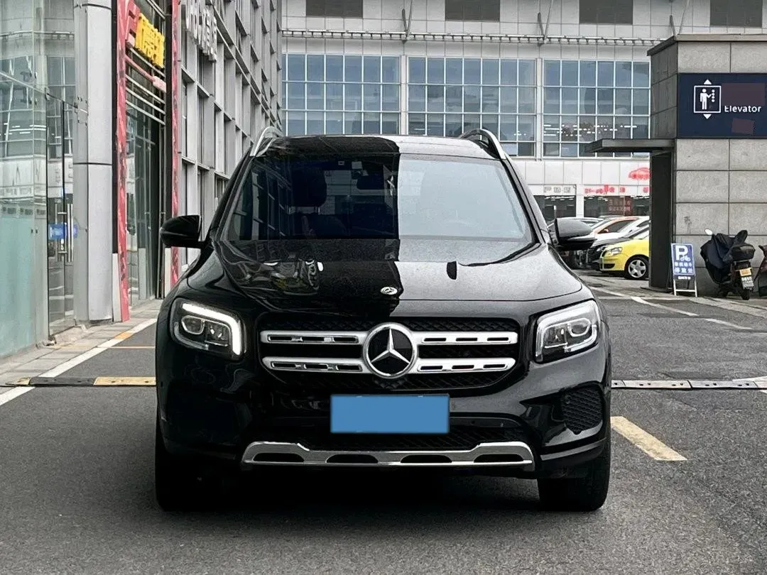 2023 Mercedes-Benz GLB Class 2.0T 190HP L4 8DCT,autocango,china used car exporter,china ev exporter,chinese used car exporter,chinese used ev exporter