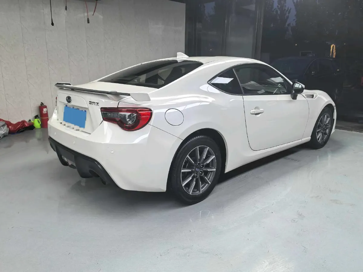 2019 Ford Focus 2.3T 280HP L4 6MT,autocango,china used car exporter,china ev exporter,chinese used car exporter,chinese used ev exporter