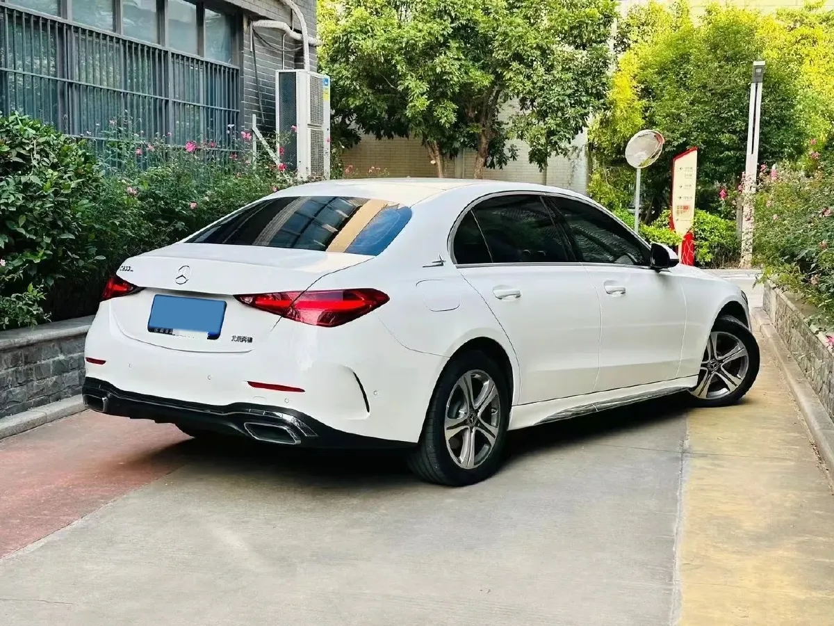 2022 Mercedes-Benz C Class 1.5T 170HP L4 9AT,autocango,china used car exporter,china ev exporter,chinese used car exporter,chinese used ev exporter