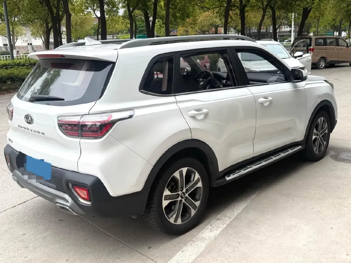 2018 Kia Sportage R 2.0L 160HP L4 6AT,autocango,china used car exporter,china ev exporter,chinese used car exporter,chinese used ev exporter