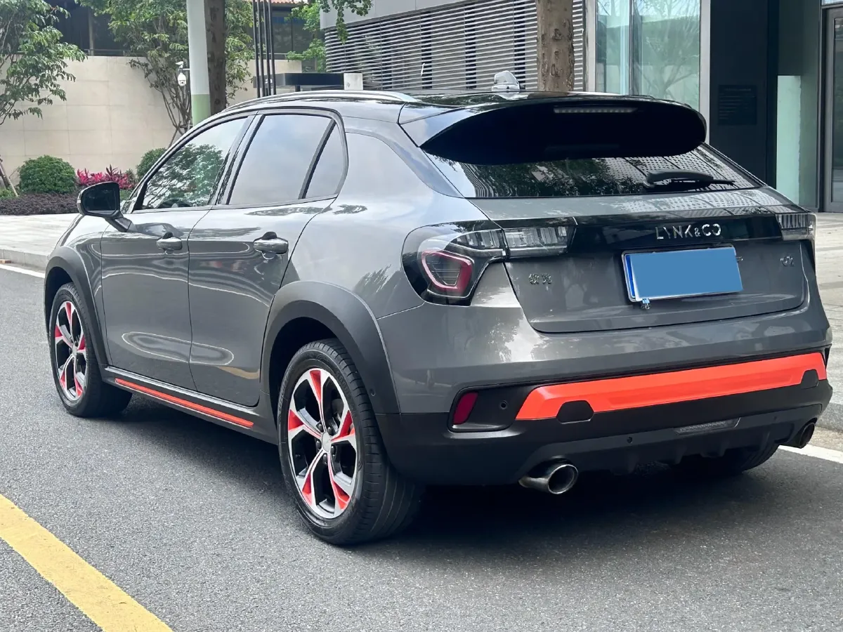 2018 Toyota C-HR 2.0L 171HP L4 CVT,autocango,china used car exporter,china ev exporter,chinese used car exporter,chinese used ev exporter