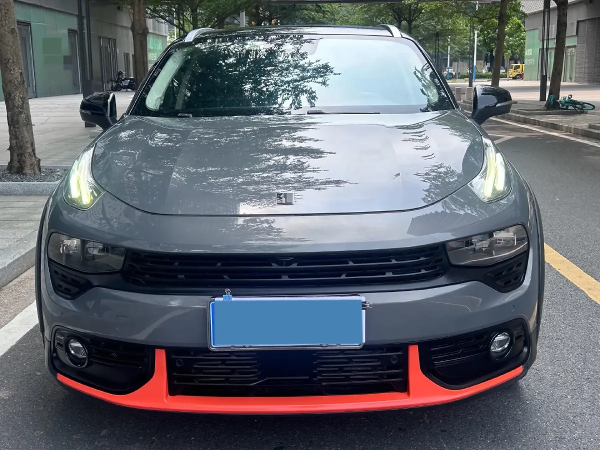 2018 Toyota C-HR 2.0L 171HP L4 CVT,autocango,china used car exporter,china ev exporter,chinese used car exporter,chinese used ev exporter