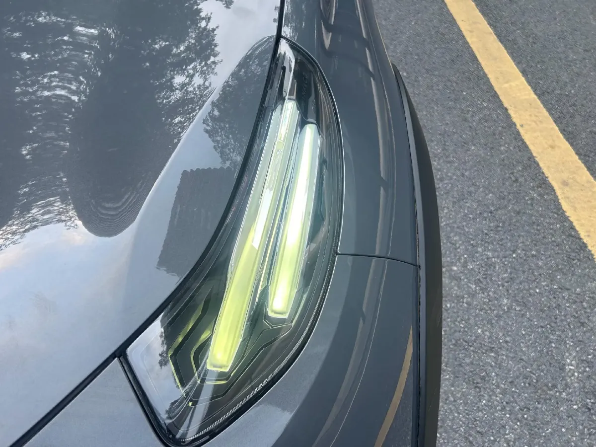 2018 Toyota C-HR 2.0L 171HP L4 CVT,autocango,china used car exporter,china ev exporter,chinese used car exporter,chinese used ev exporter