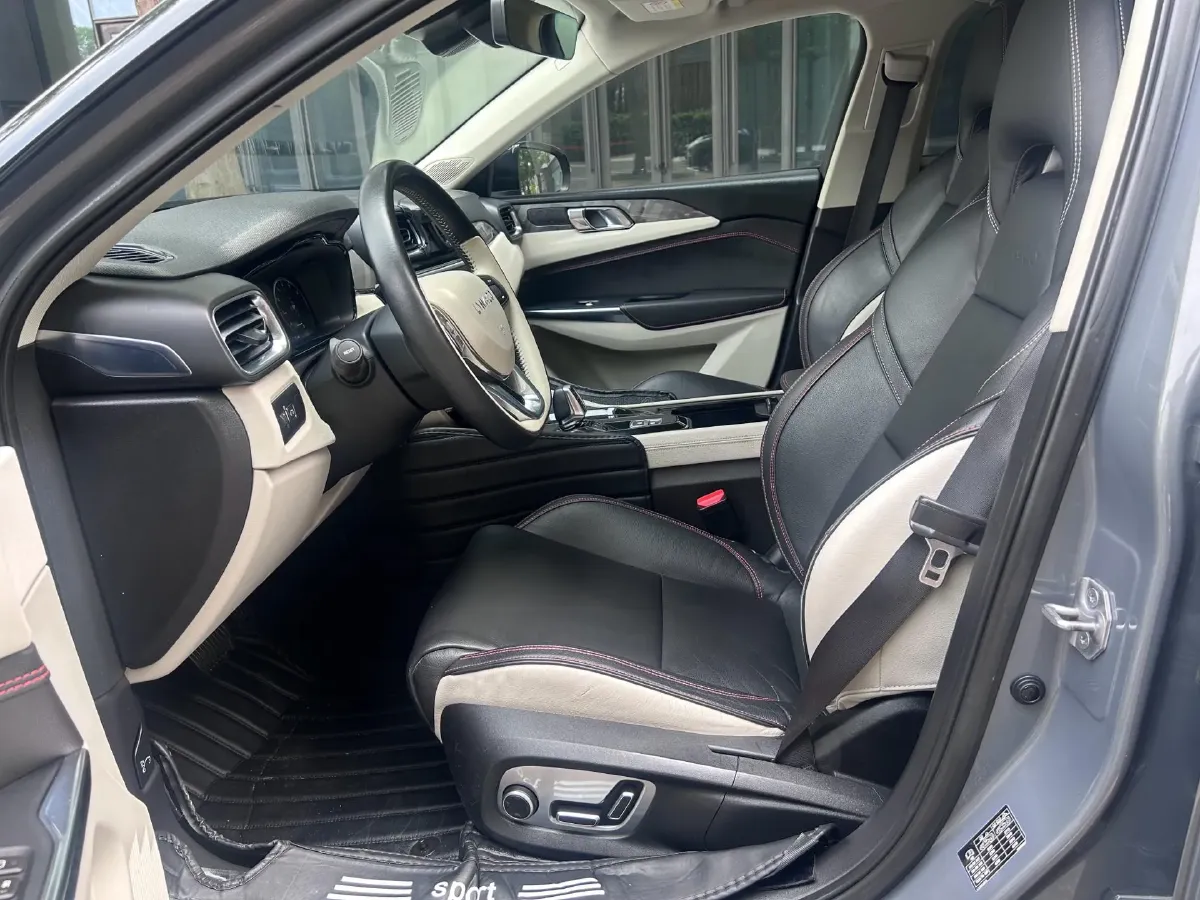 2018 Toyota C-HR 2.0L 171HP L4 CVT,autocango,china used car exporter,china ev exporter,chinese used car exporter,chinese used ev exporter