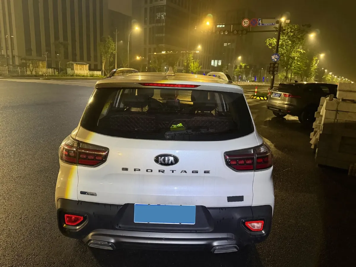 2018 Kia Sportage R 2.0L 160HP L4 6AT,autocango,china used car exporter,china ev exporter,chinese used car exporter,chinese used ev exporter