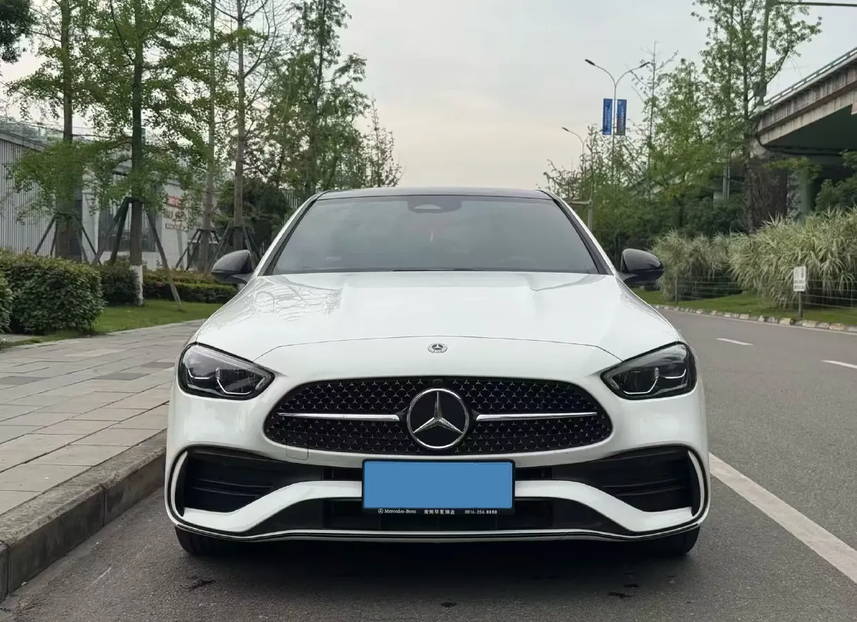 2023 Mercedes-Benz C Class 1.5T 204HP L4 9AT,autocango,china used car exporter,china ev exporter,chinese used car exporter,chinese used ev exporter