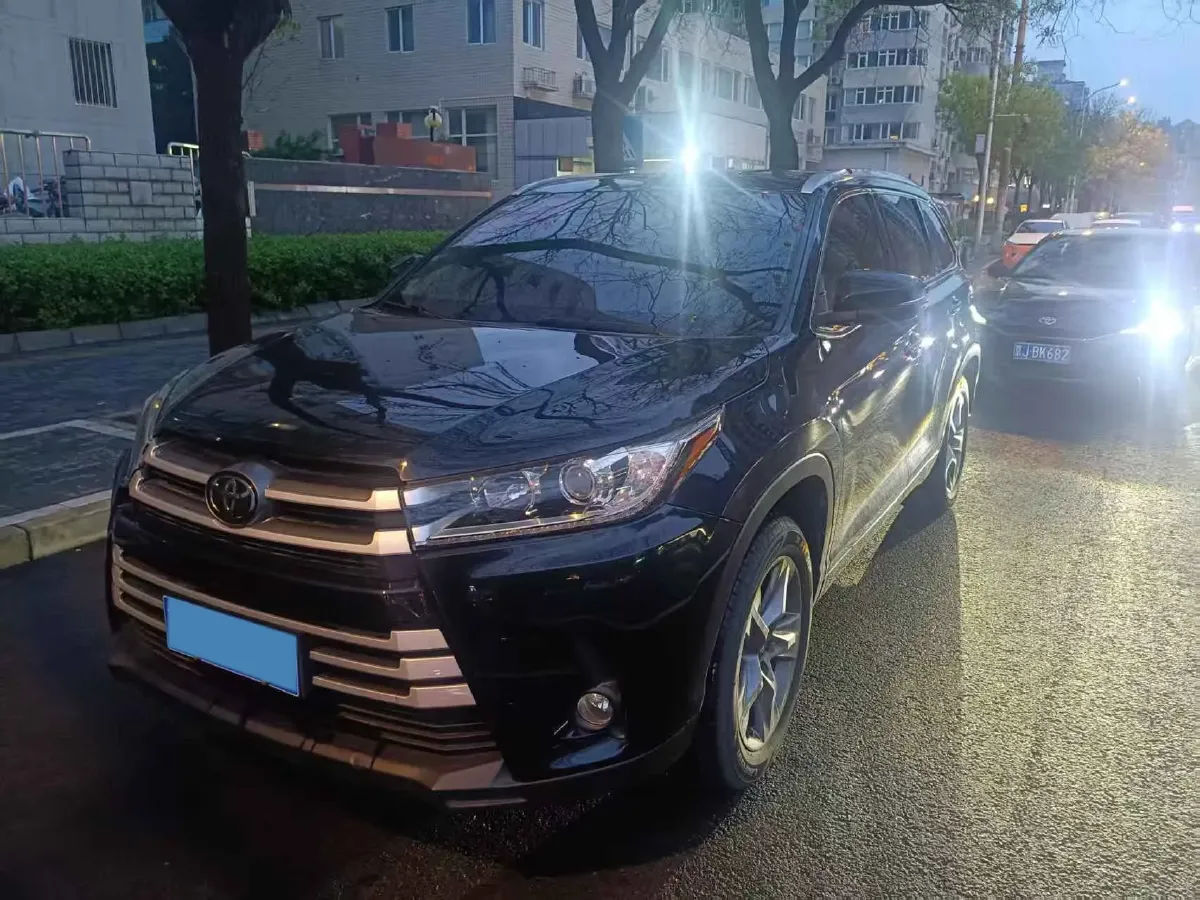 2018 Toyota Highlander 2.0T 220HP L4 6AT,autocango,china used car exporter,china ev exporter,chinese used car exporter,chinese used ev exporter