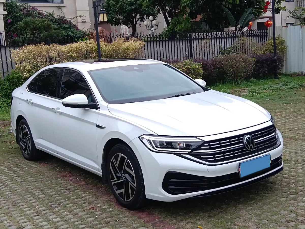 2023 Volkswagen Sagitar 1.5T 160HP L4 7DCT,autocango,china used car exporter,china ev exporter,chinese used car exporter,chinese used ev exporter