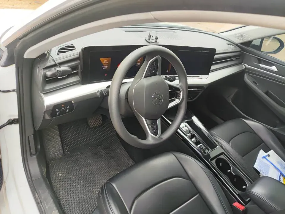 2024 Volkswagen Lamando 1.2T 116HP L4 7DCT,autocango,china used car exporter,china ev exporter,chinese used car exporter,chinese used ev exporter