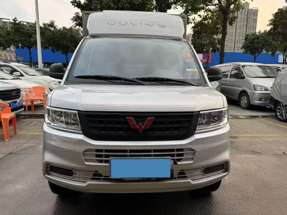 2023 WuLing RongGuang New Truck 2.0L 136HP L4 5MT,autocango,china used car exporter,china ev exporter,chinese used car exporter,chinese used ev exporter