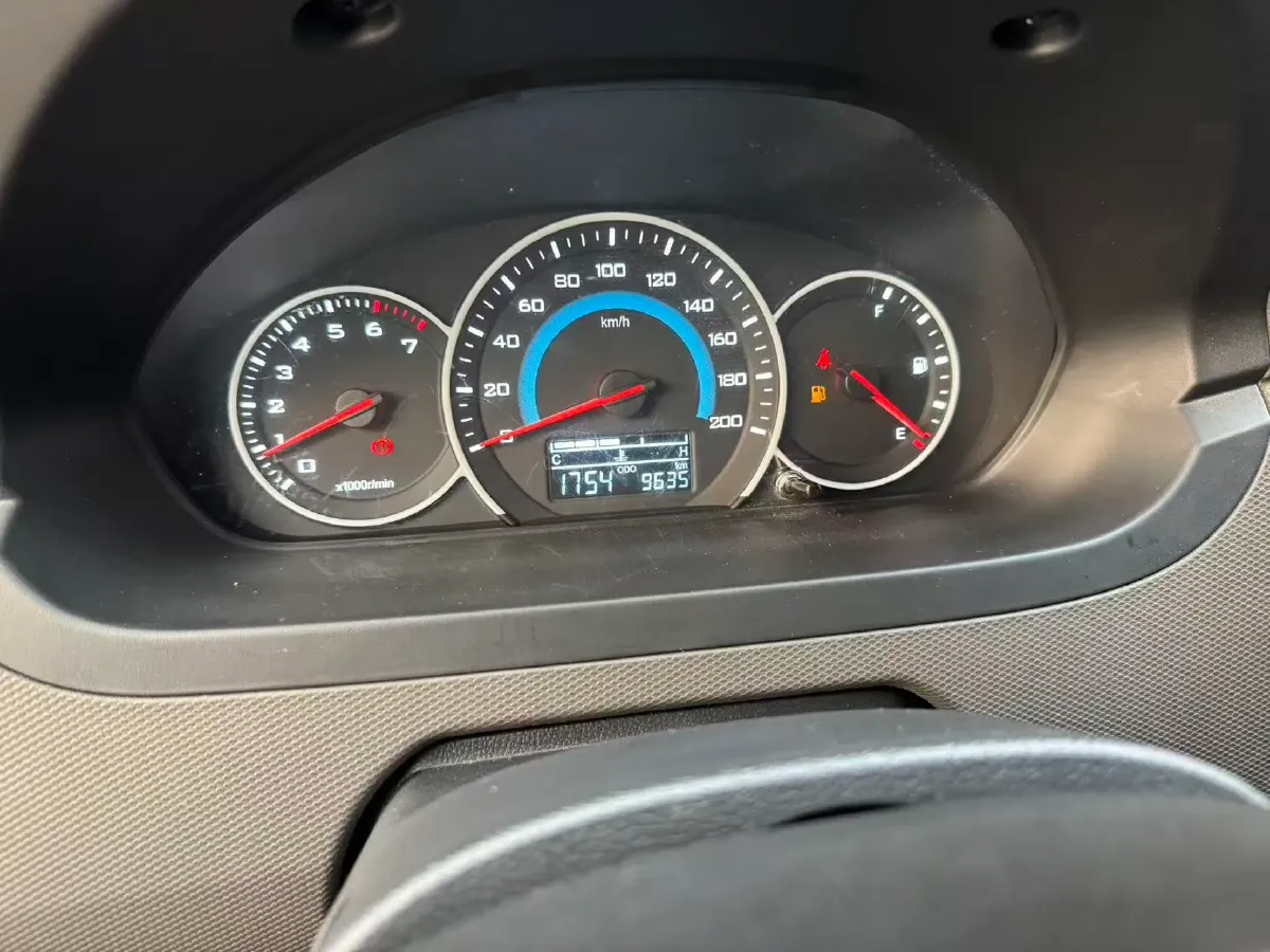 2023 WuLing RongGuang New Truck 2.0L 136HP L4 5MT,autocango,china used car exporter,china ev exporter,chinese used car exporter,chinese used ev exporter