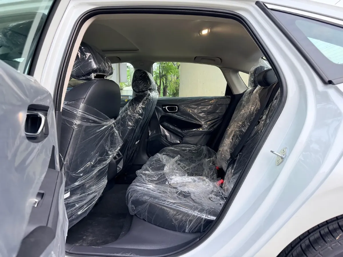 2025 Honda Civic 1.5T 182HP L4 CVT,autocango,china used car exporter,china ev exporter,chinese used car exporter,chinese used ev exporter