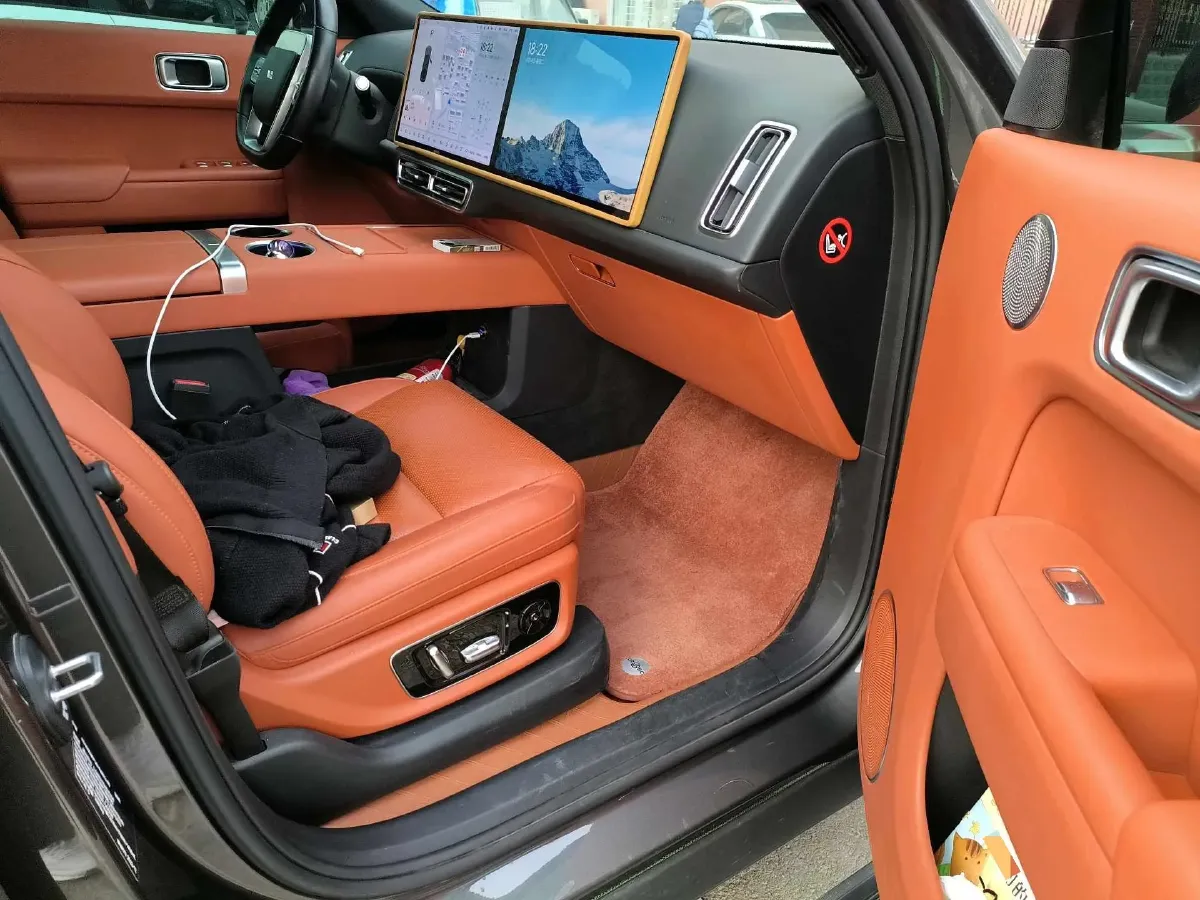 2023 Li L7 Range Extended 154HP REEV 40.9KWH,autocango,china used car exporter,china ev exporter,chinese used car exporter,chinese used ev exporter