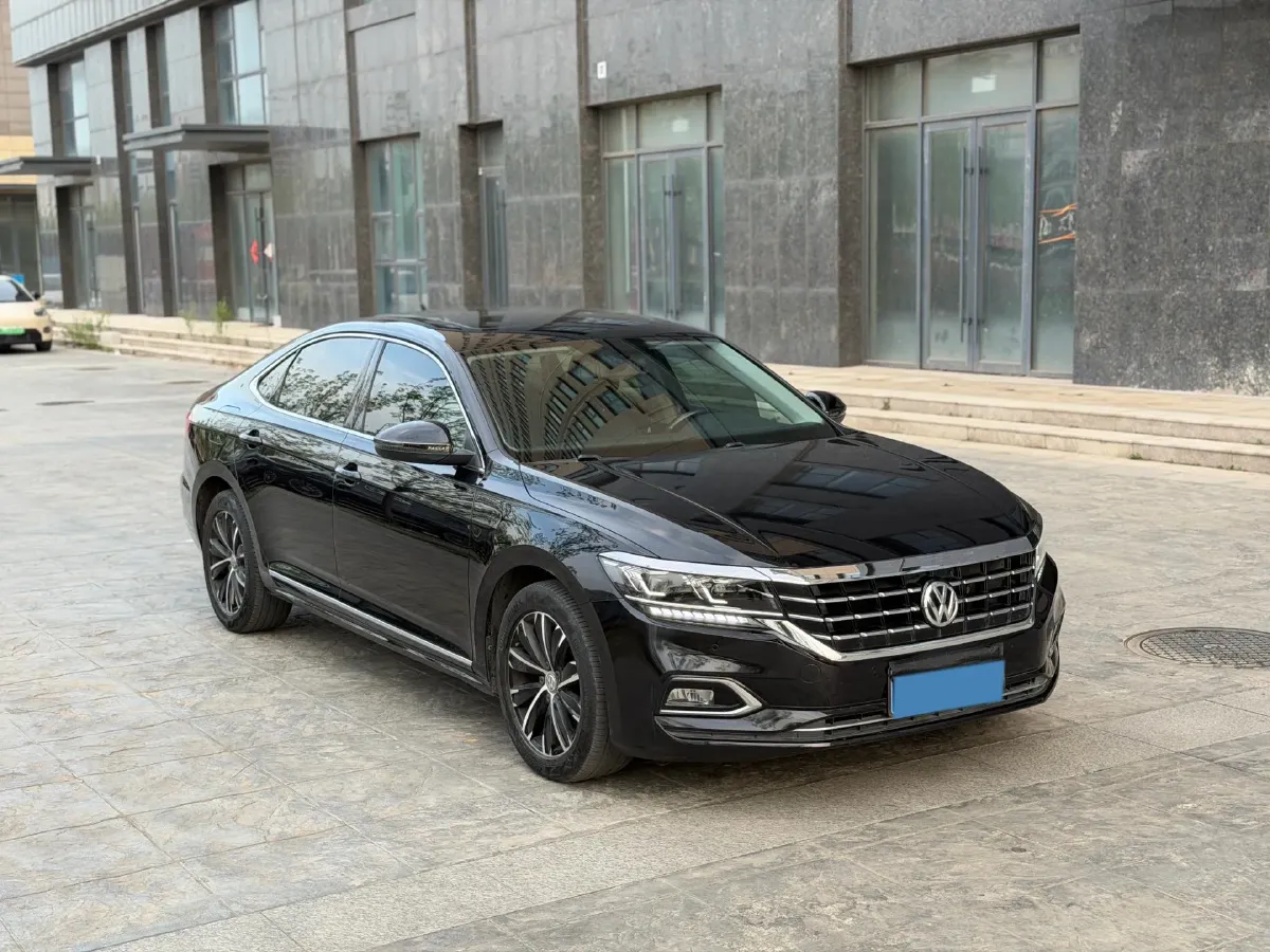 2019 Skoda Kodiak 2.0T 186HP L4 7DCT,autocango,china used car exporter,china ev exporter,chinese used car exporter,chinese used ev exporter