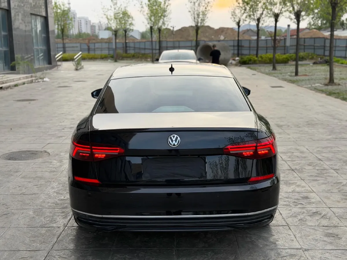 2019 Skoda Kodiak 2.0T 186HP L4 7DCT,autocango,china used car exporter,china ev exporter,chinese used car exporter,chinese used ev exporter