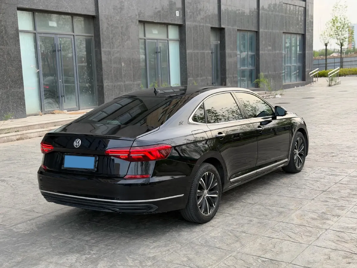 2019 Skoda Kodiak 2.0T 186HP L4 7DCT,autocango,china used car exporter,china ev exporter,chinese used car exporter,chinese used ev exporter